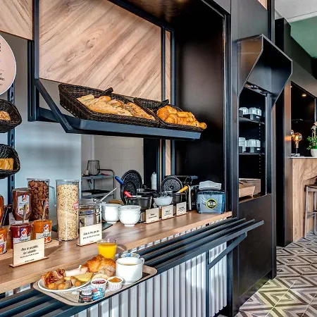 Hotel Sud Cluses