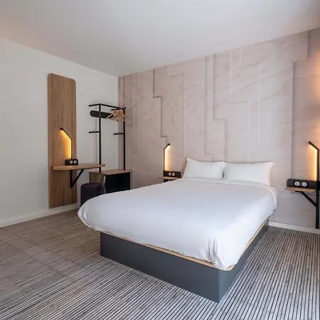 Sud Hotel 2*