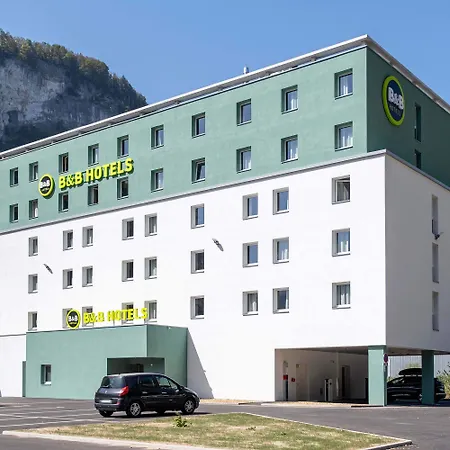 Sud Hotel 2*